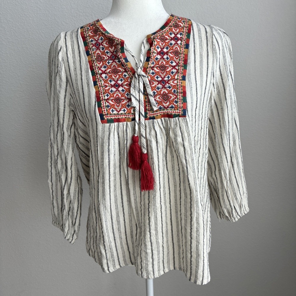 SAVANNA JANE Embroidered Top Long Sleeve Small Boho Peasant Festival Embroidered